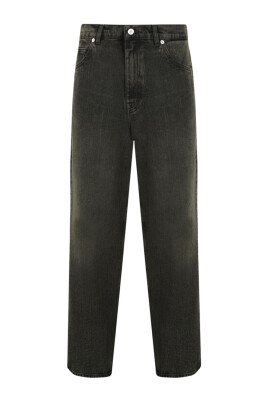 black-vast-cut-jeans-with-logo-patch