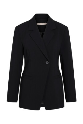 black-blazer-with-dropped-shoulder