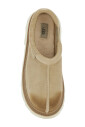 mule-beige-en-daim-avec-semelle-surelevee