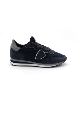 sneakers-decontractees-pour-un-usage-quotidien