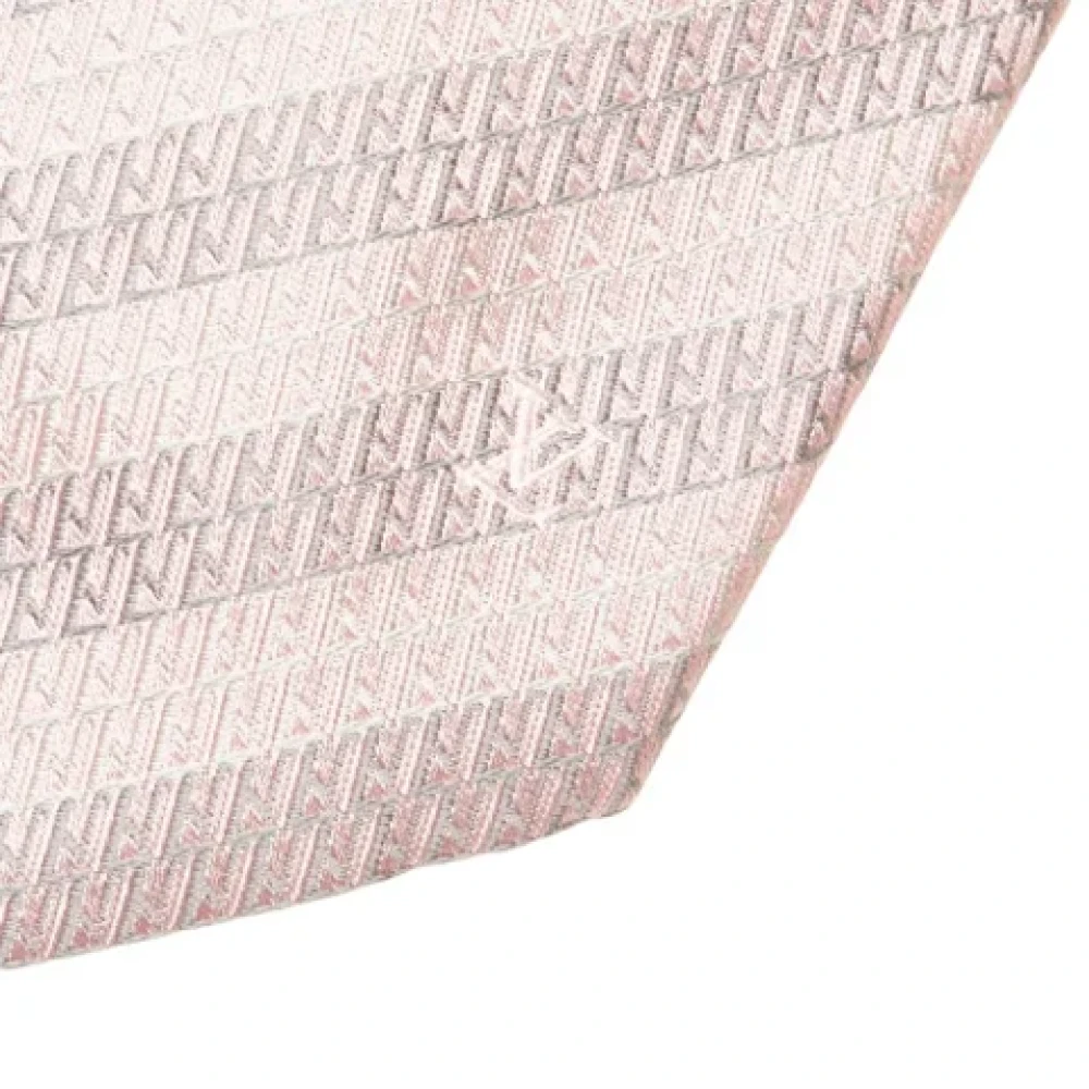 Louis Vuitton Vintage Pre-owned Silk home-office Pink Heren
