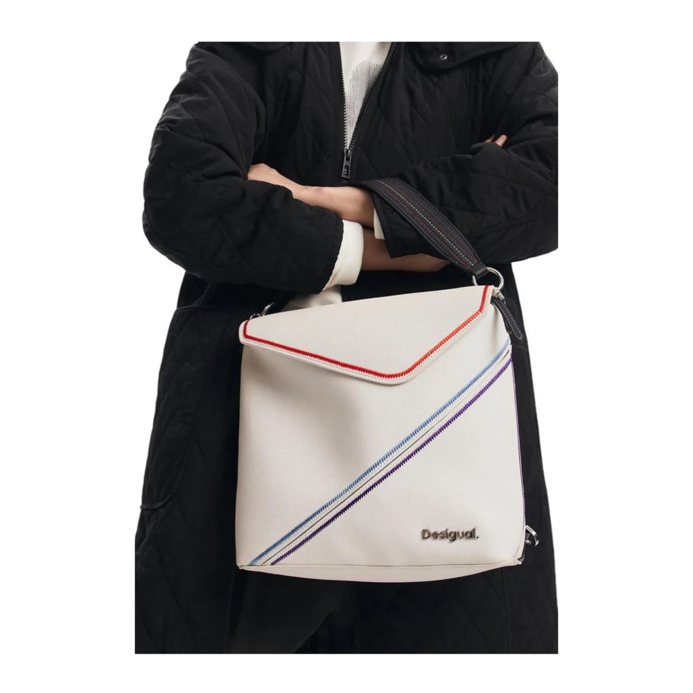 Desigual Minimalistische Polyurethaan Rugzak Dames Collectie Beige Dames