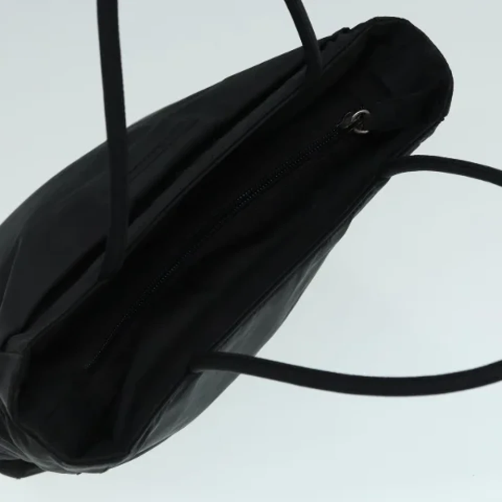 Prada Vintage Pre-owned Nylon handbags Black Dames