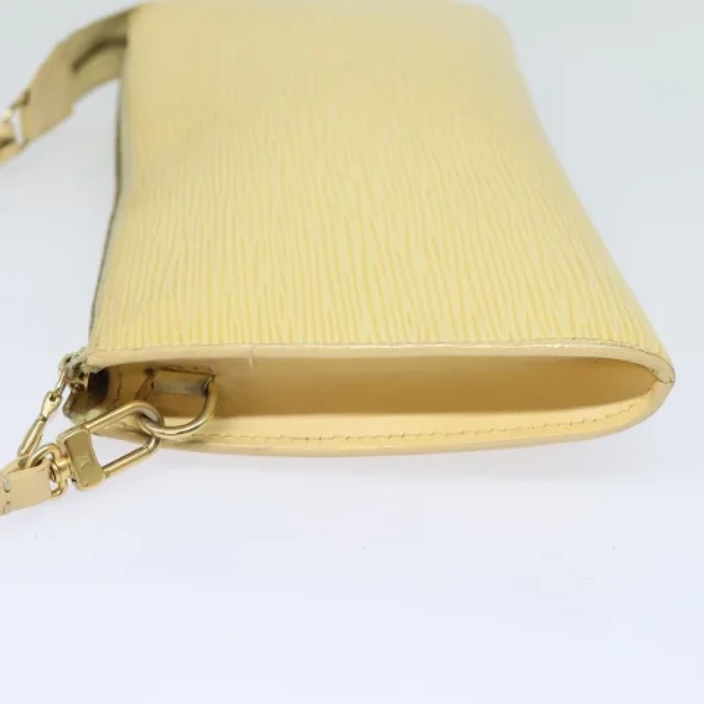 Louis Vuitton Vintage Pre-owned Leather clutches Beige Dames
