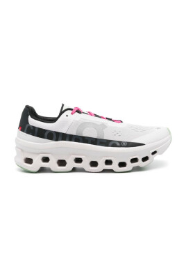 cloudmonster-baskets-stylish-and-comfortable