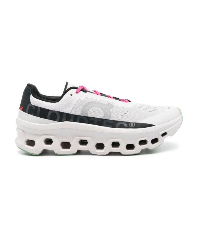 cloudmonster-baskets-stylish-and-comfortable