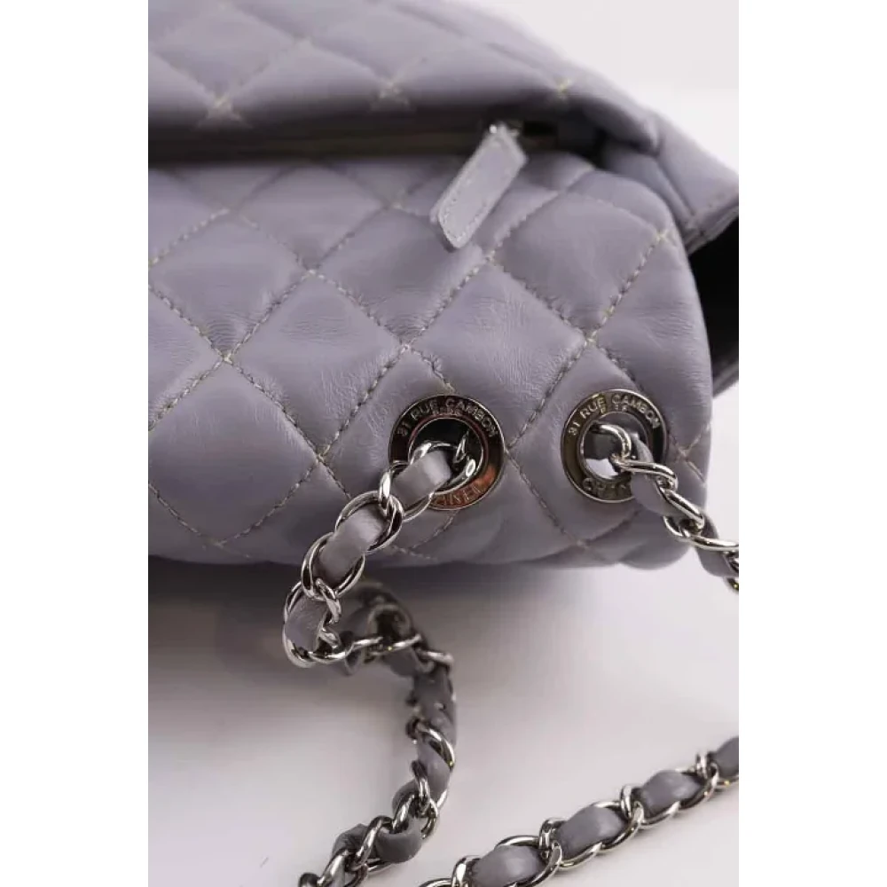 Chanel Vintage Pre-owned Leather shoulder-bags Gray Dames