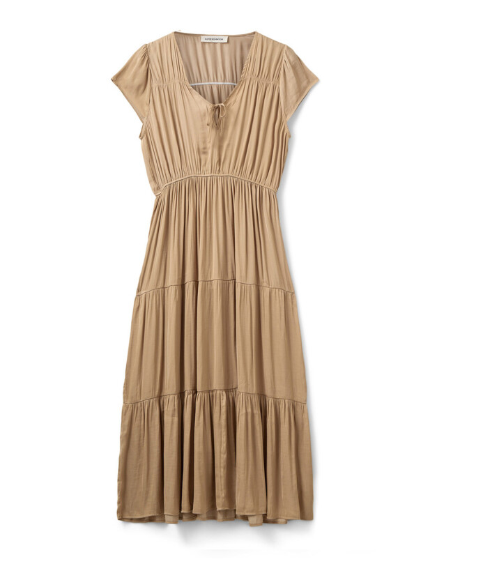 elegant-maxi-dress-with-flounce-details