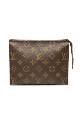 Pre-owned Toiletry Pouch 19