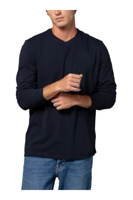 Long-sleeve Crew-neck T-shirt