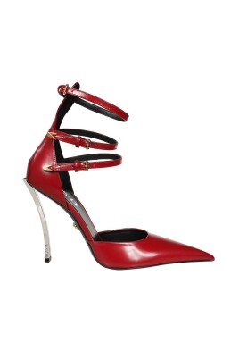 pointy-toe-leather-pumps