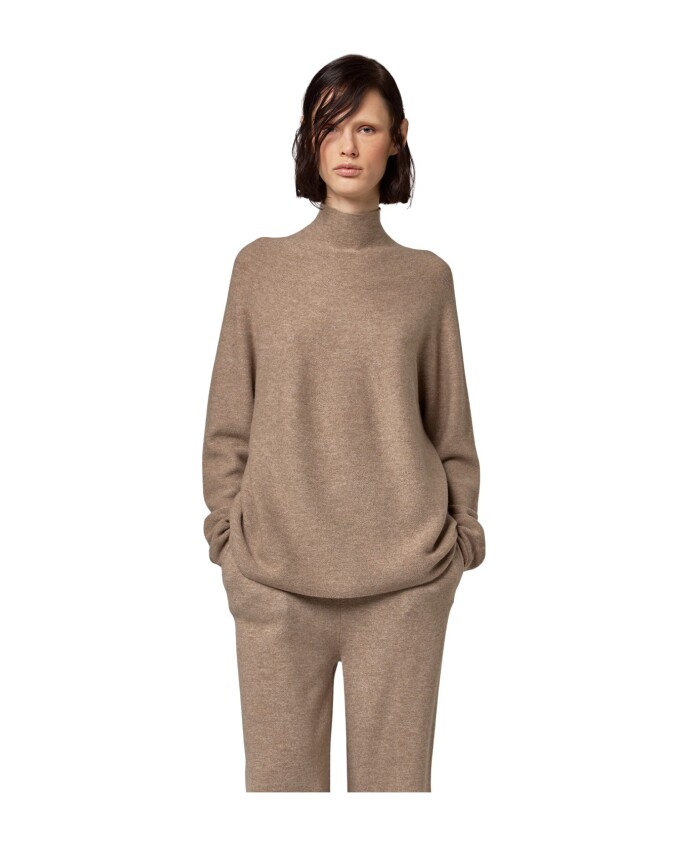 pull-a-col-roule-en-tricot