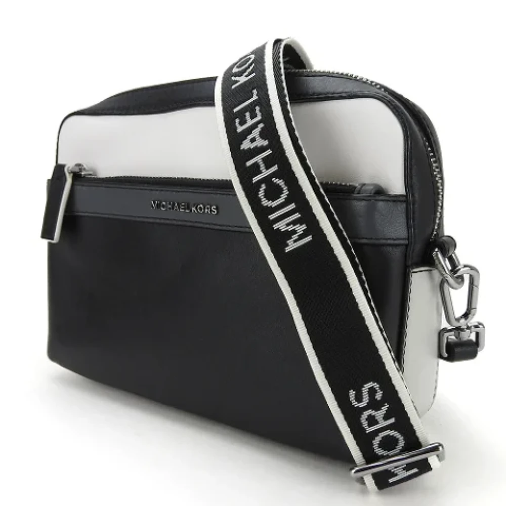 Michael Kors Pre-owned Leather shoulder-bags Black Dames