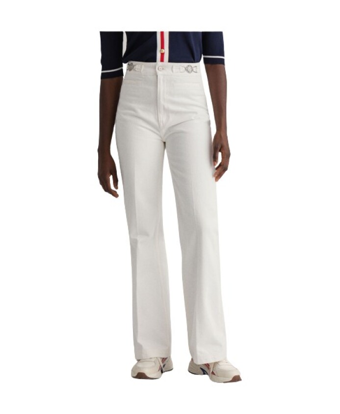 high-waisted-flare-jeans