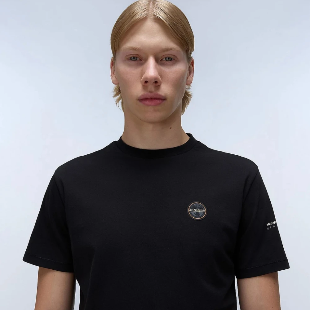 Napapijri Logo Badge Korte Mouw Shirts Black Heren