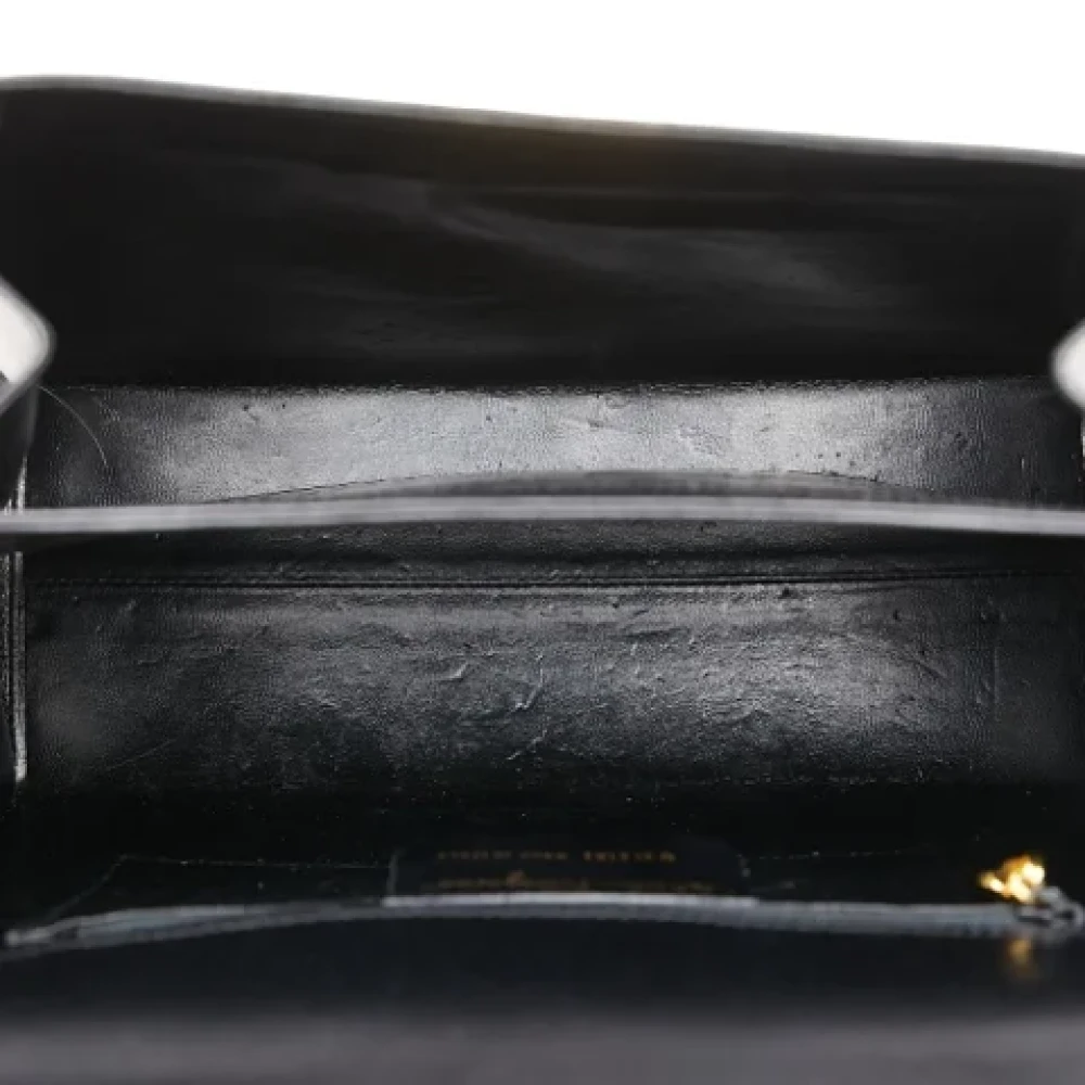 Salvatore Ferragamo Pre-owned Leather handbags Black Dames