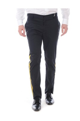 chinos