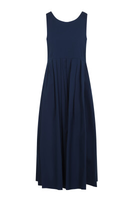 blue-dress-with-pleated-skirt