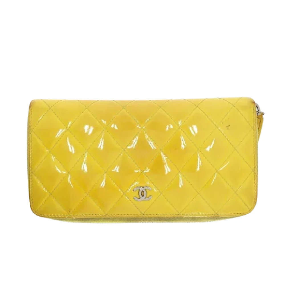 Chanel Vintage Pre-owned Leather wallets Yellow Dames
