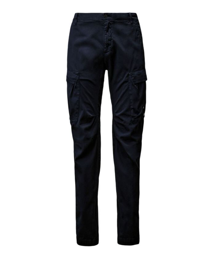 blauwe-cargo-broek-met-lens-detail