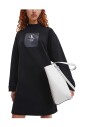 robe-midi-en-maille-un-style-qui-attire-l-attention