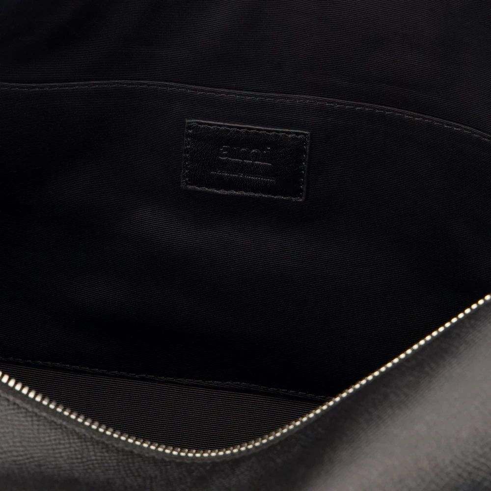 Ami Paris Zwarte Leren Toilettas Magnetische Sluiting Black Dames