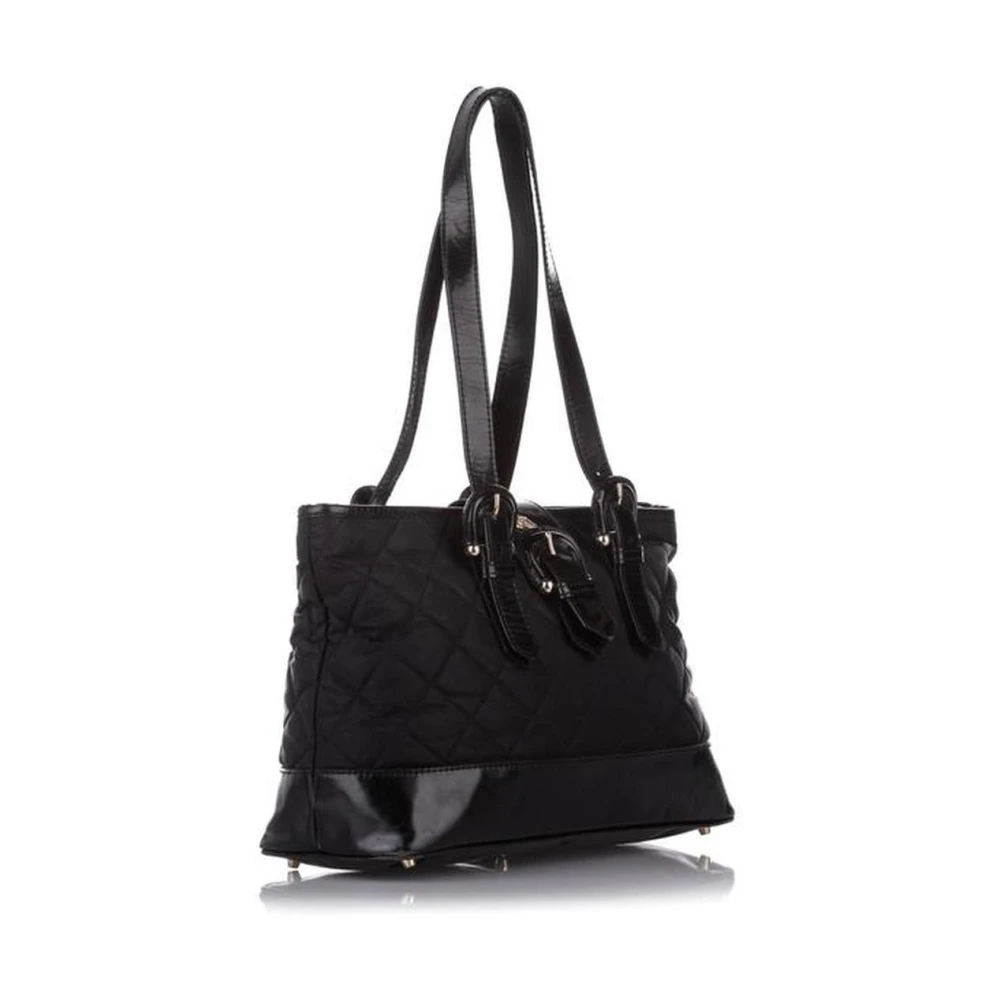 Burberry Gewatteerde Nylon Tote met Gespdetail Black Dames