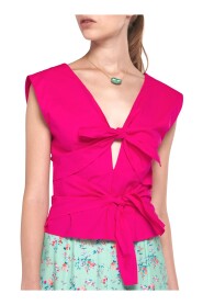 Sleeveless Tops