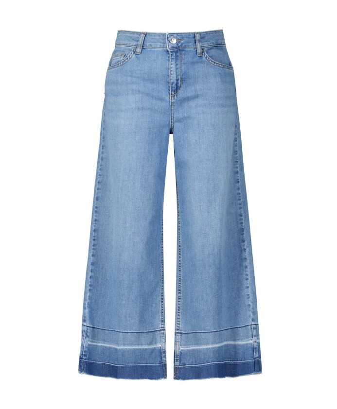 flared-bottoms-up-jeans