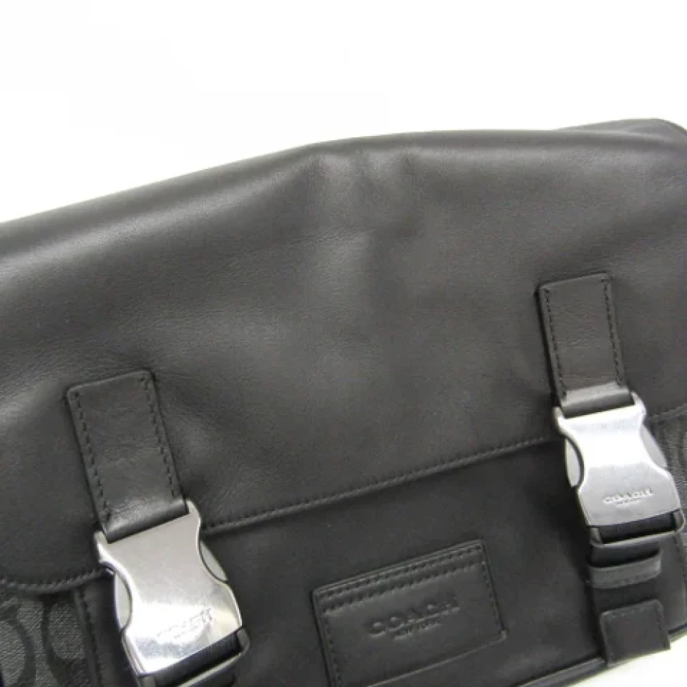 Coach Pre-owned Leather shoulder-bags Black Dames