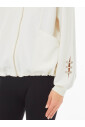 sweat-shirt-chic-zippe-avec-details-glamour