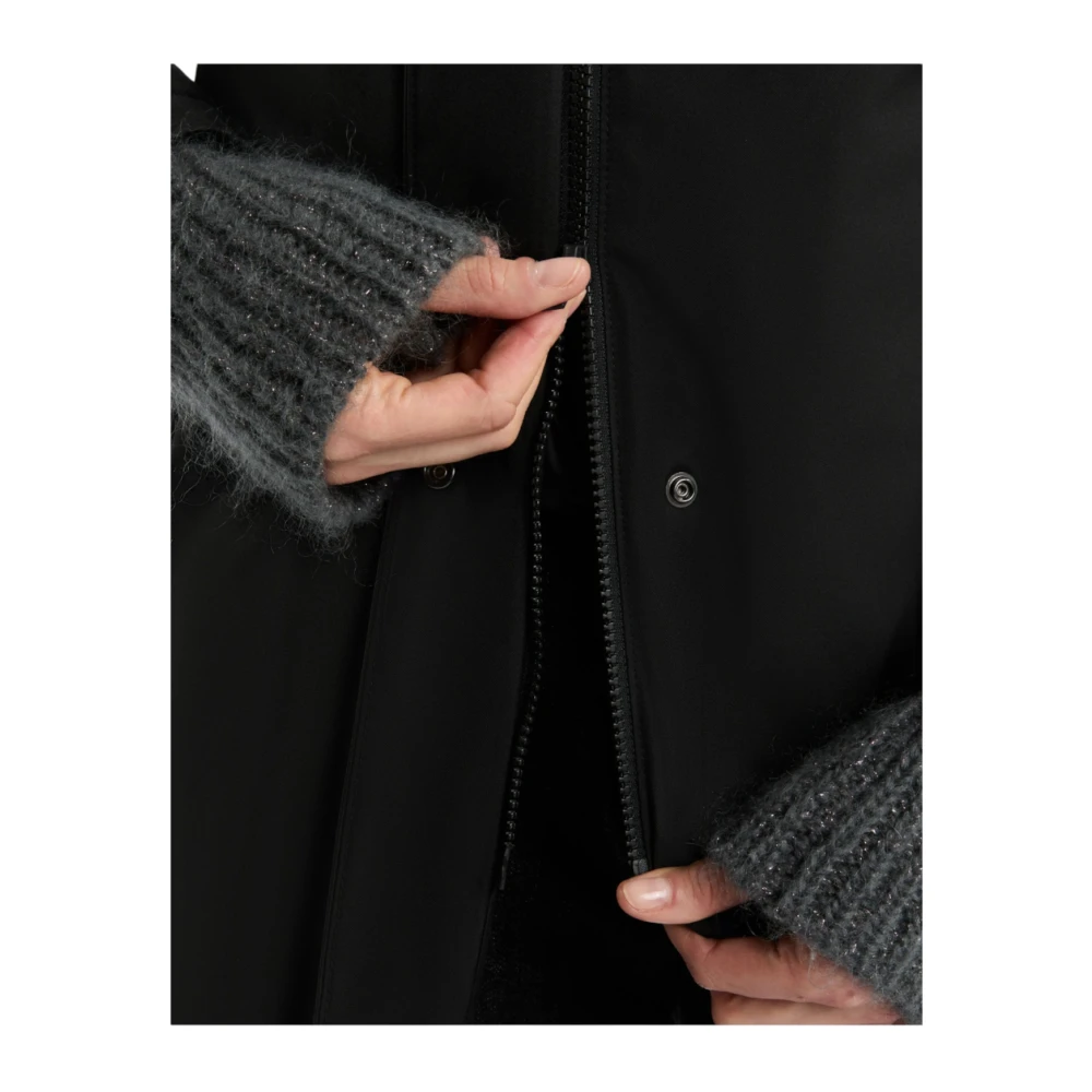TOD'S Zwarte Toggle Coat in Gabardine Black Dames