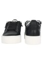 sneaker-femme-noire-style-confortable