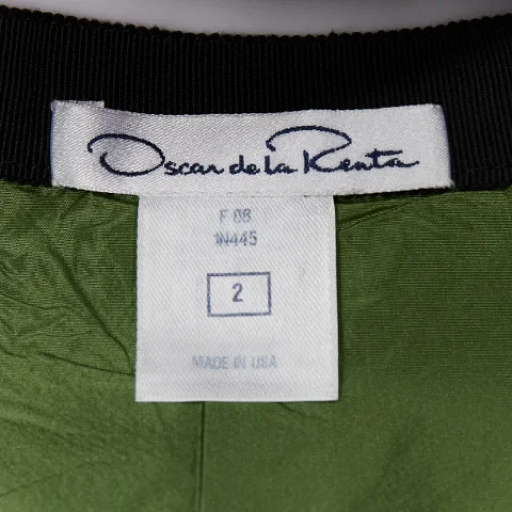 Oscar De La Renta Pre-owned Silk bottoms Green Dames