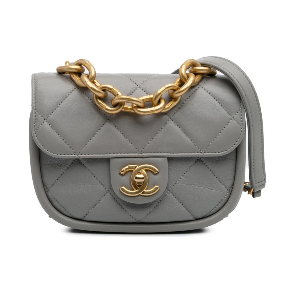 Chanel Vintage Women's Gray Pre-Owned Quilted Leather Shoulder Bag With Chain Strap And Flap Closure