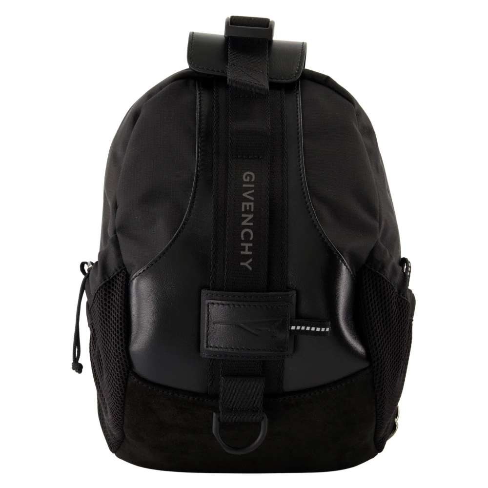 Givenchy Zwarte Nylon Trail Schoudertas Black Heren