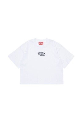 white-embroidered-logo-t-shirt