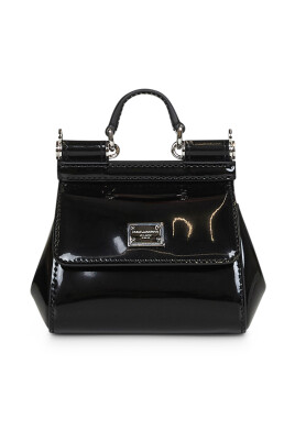 black-patent-leather-shoulder-bag
