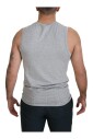t-shirt-gris-sans-manches-a-col-rond