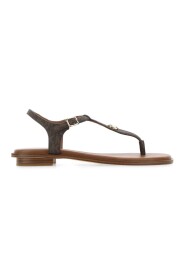 Platte sandalen