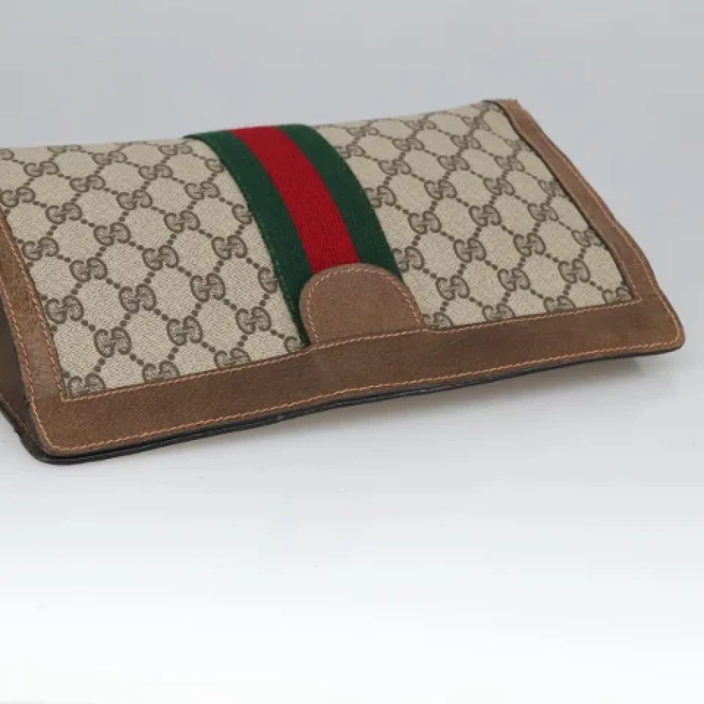 Gucci Vintage Pre-owned Leather clutches Beige Dames