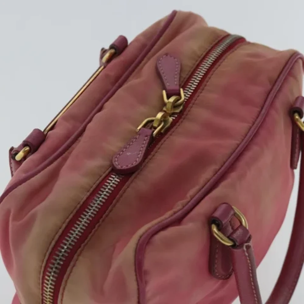 Prada Vintage Pre-owned Nylon handbags Pink Dames