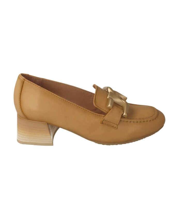 loafers-met-kettingdetail