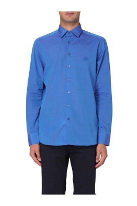blue-dress-shirt-timeless-elegance