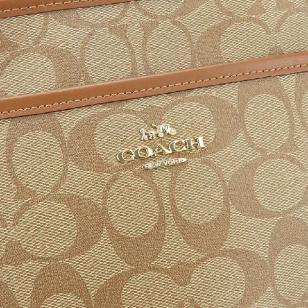 Coach Pre-owned Plastic shoulder-bags Brown Dames