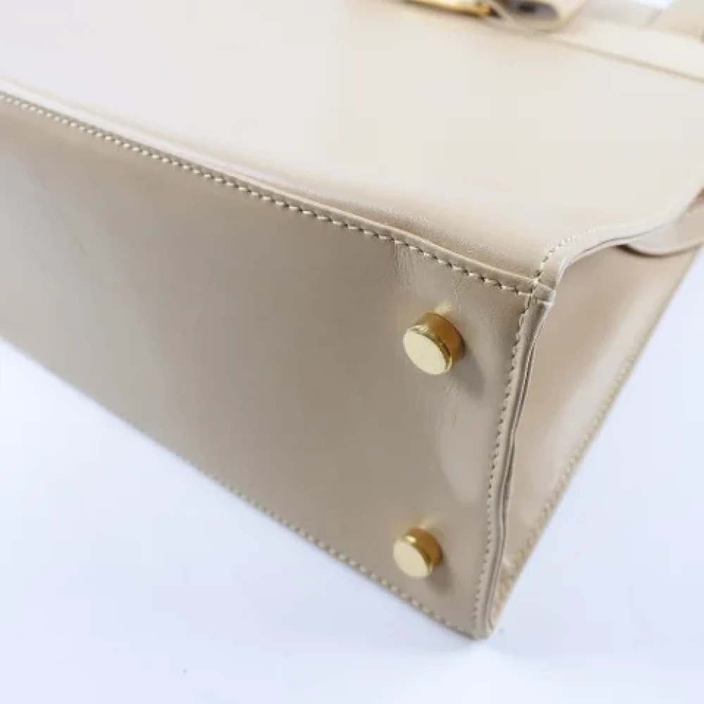Salvatore Ferragamo Pre-owned Leather shoulder-bags Beige Dames