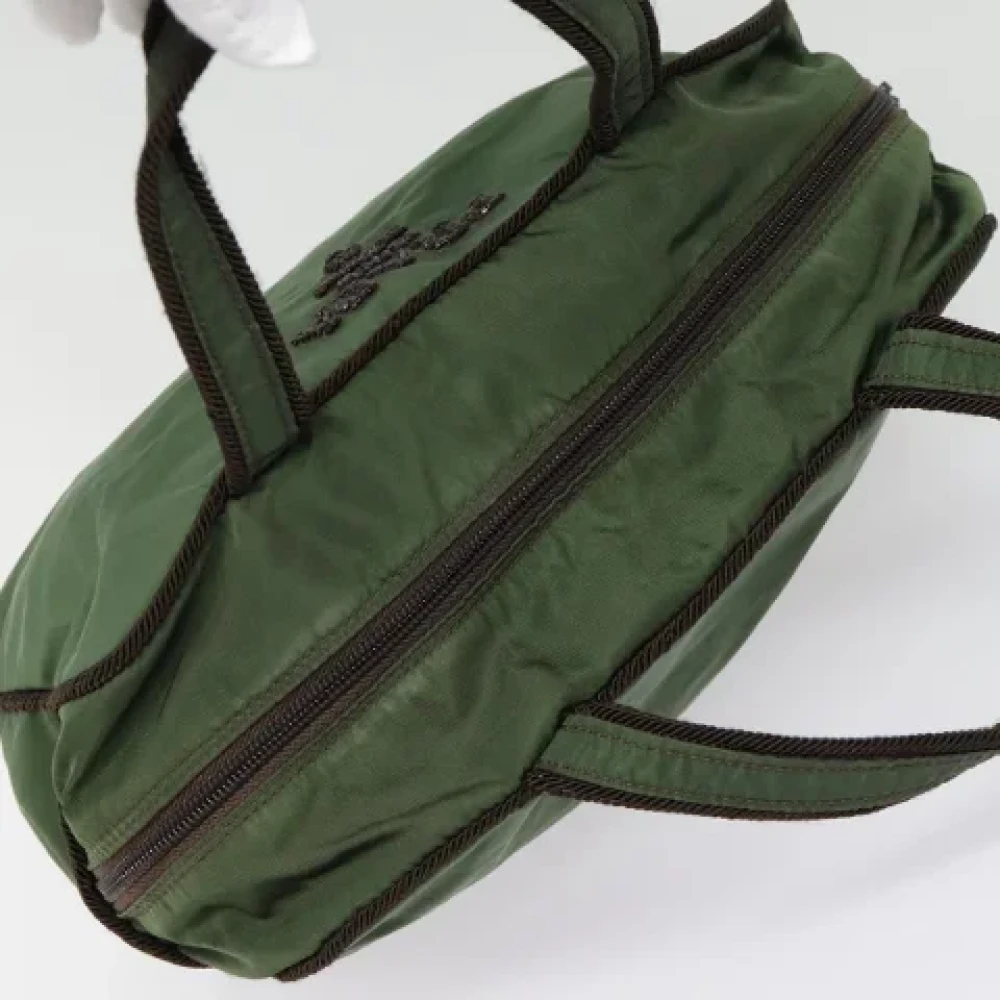 Prada Vintage Pre-owned Nylon handbags Green Dames
