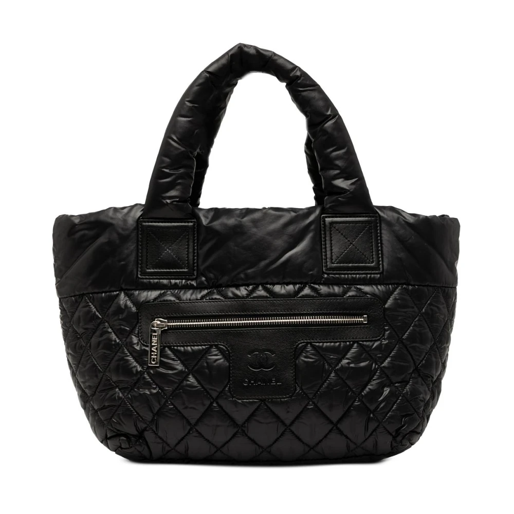Chanel Vintage Women's Black Pre-Owned Quilted Tote Bag