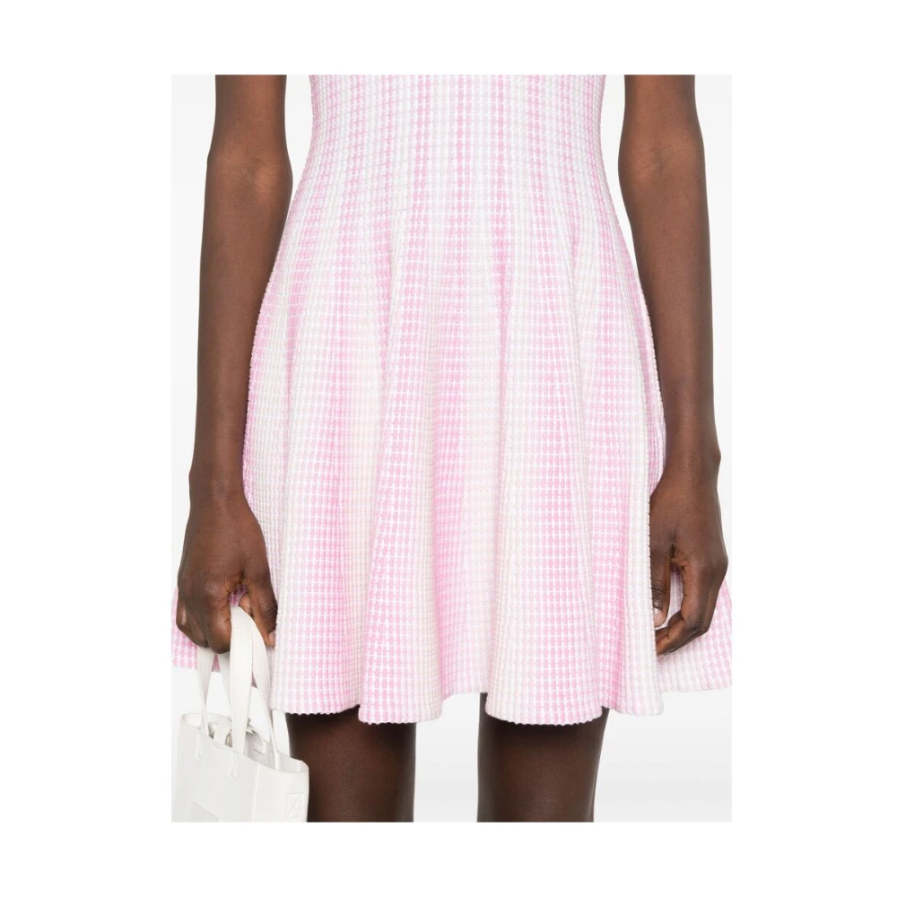 Antonino Valenti Bubblegum Roze Textuur V-hals Jurk Pink Dames