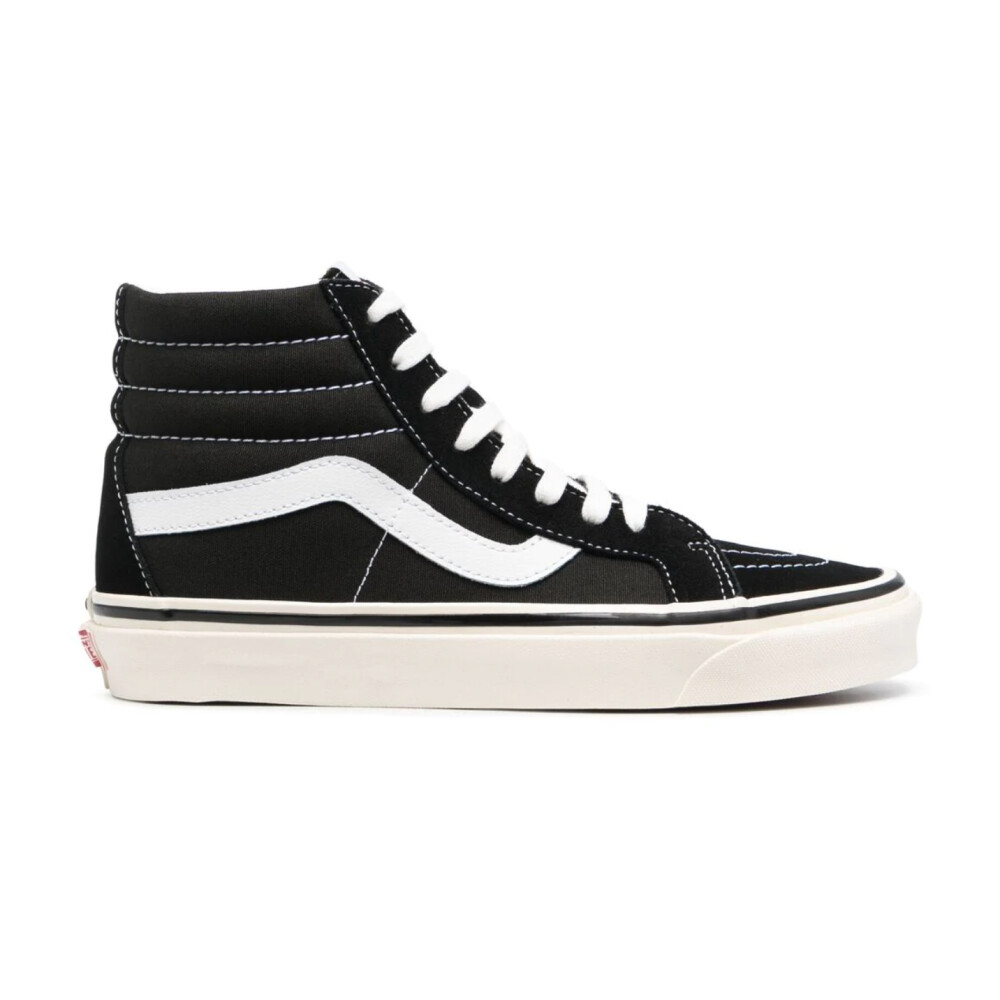 Vans altas blancas fashion y negras